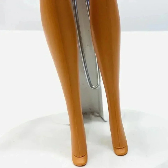 MATTEL BARBIE Doll Blond Hair Blue Eyes Green Bodysuit Dress Earrings 12" Tall - Picture 9 of 12